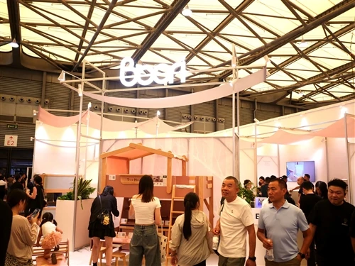 Live From Shanghai: Boori's Tree House Loft Bed vòlè Spotlight nan Furniture ...